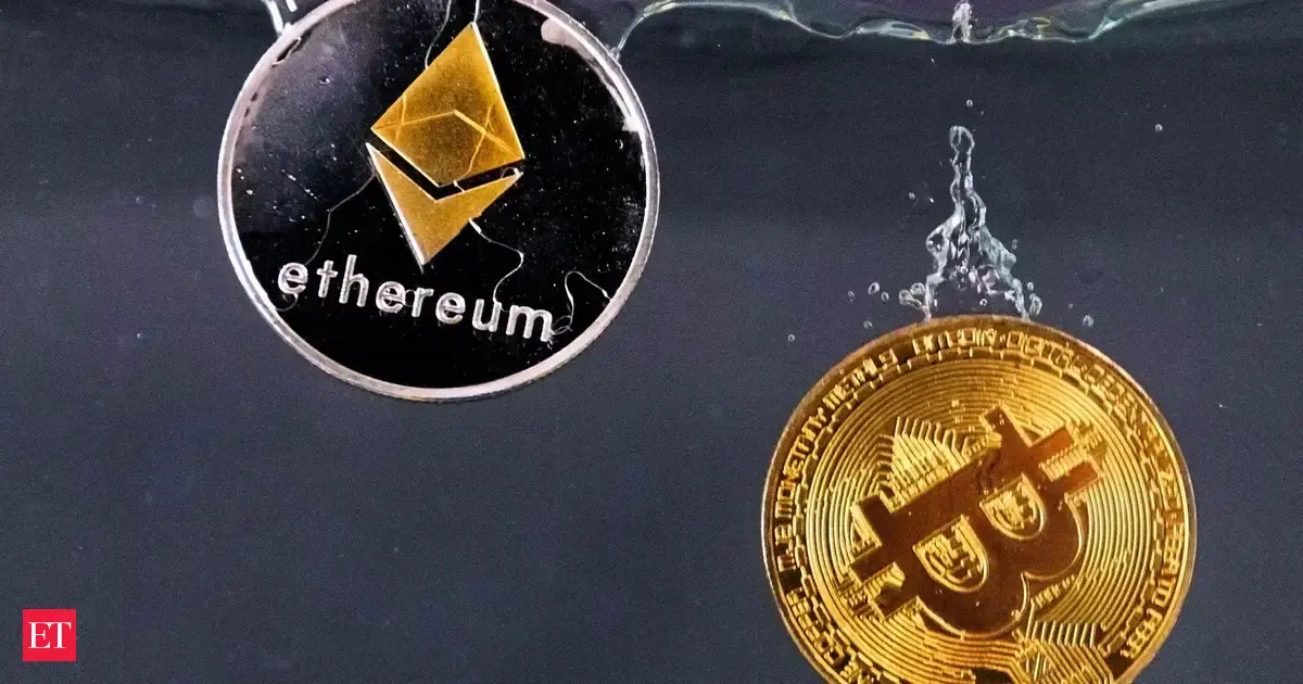 Crypto Market Faces Turbulence: Bitcoin and Ethereum Decline Amid Bearish Trends