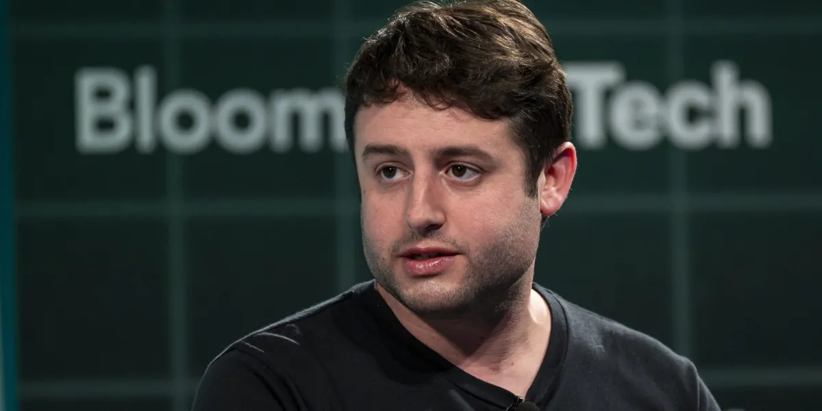 Figma Faces Challenges: Stock Plummets 80% Post-IPO but Shows Growth Potential