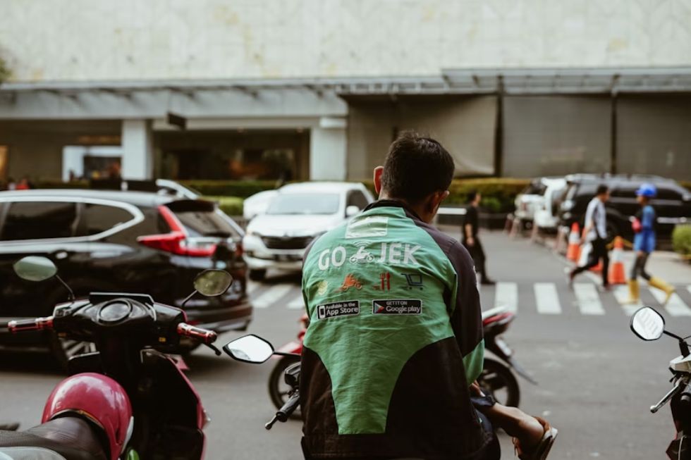 Navigating the Future: The Impact of State Capital on the GoTo-Grab Merger